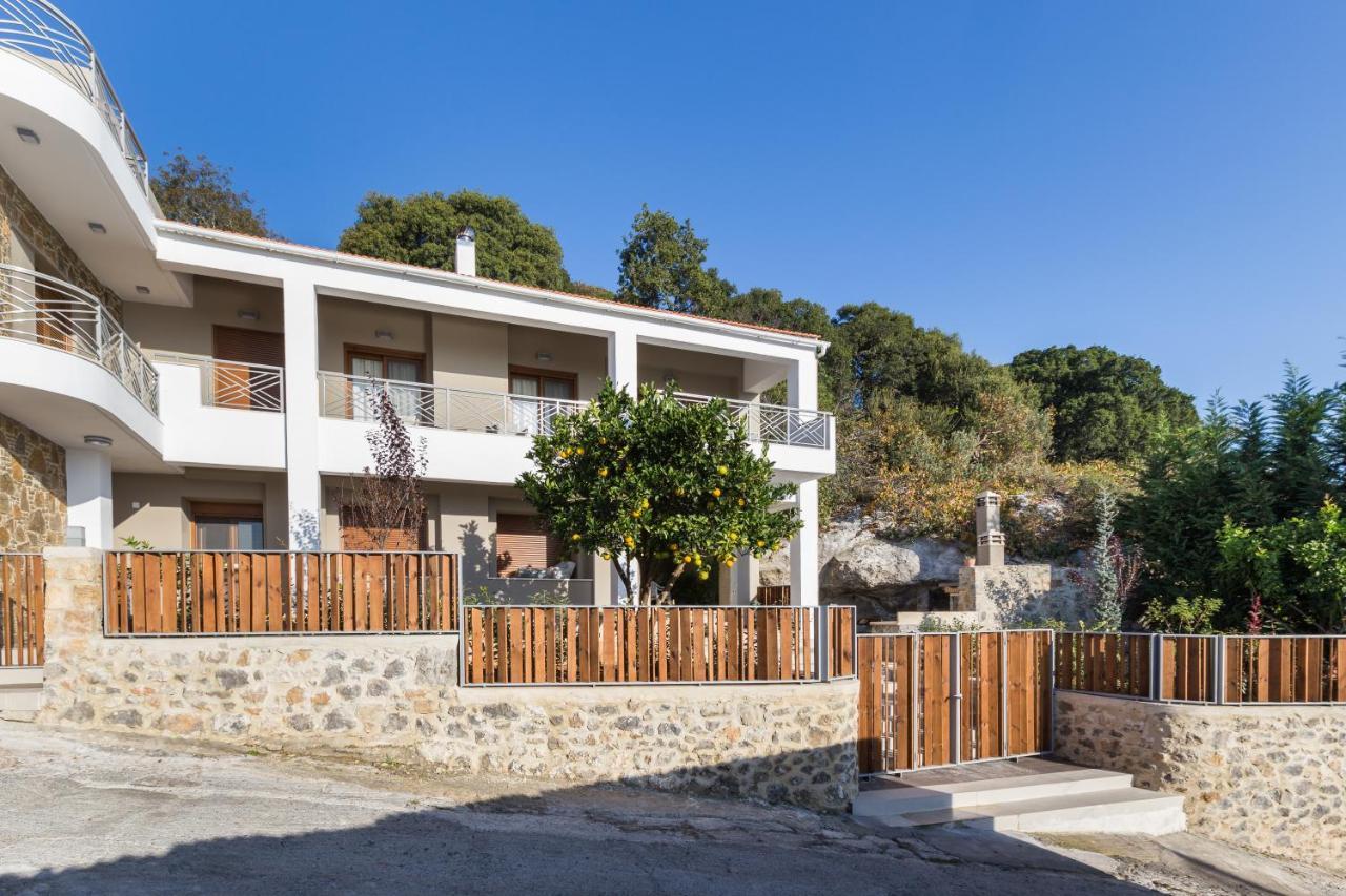 Villa Angelica Méronas Eksteriør bilde